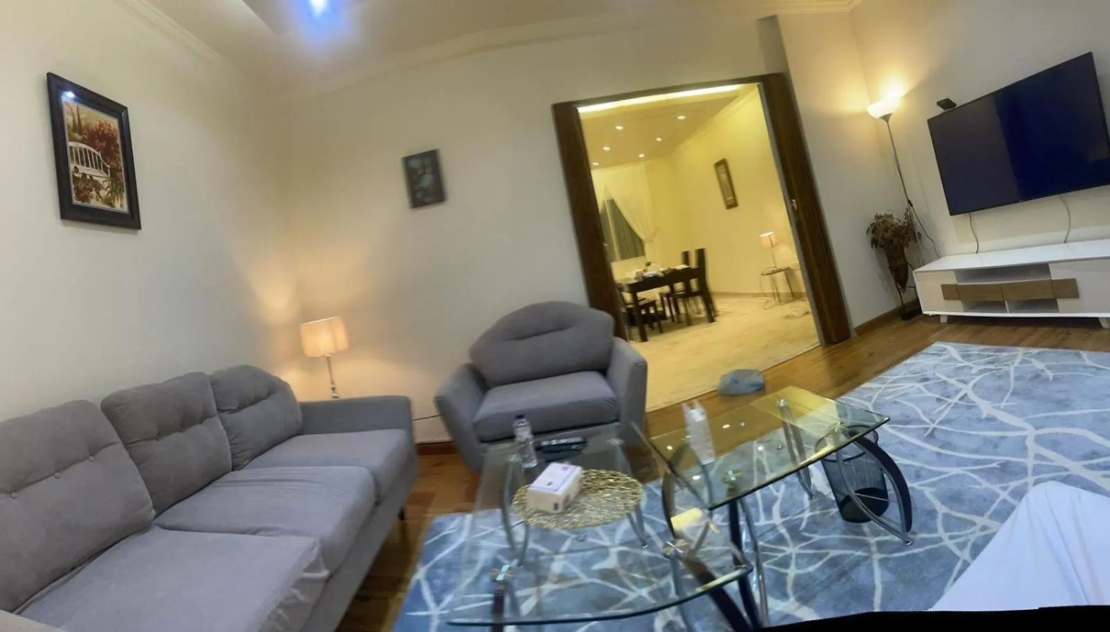 Apartment شقة ب3 غرف نوم وصالة Riyadh